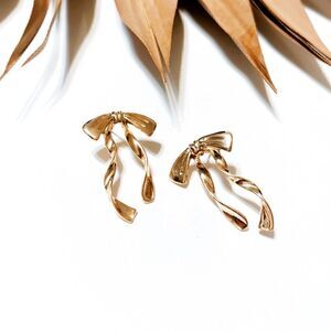 Gold bow stud earrings #874
